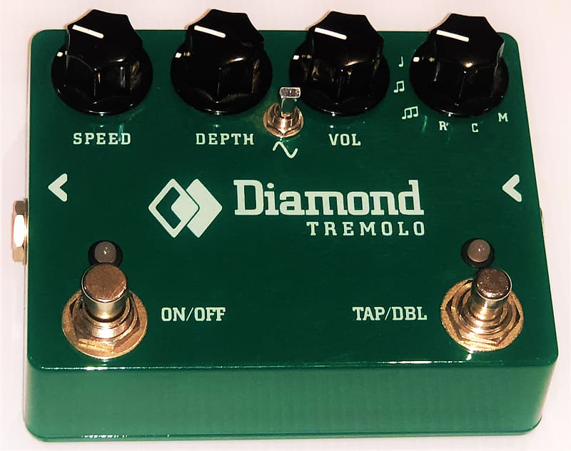 Super Rare Diamond Tremolo Guitar Pedal Uses an Optoisolator