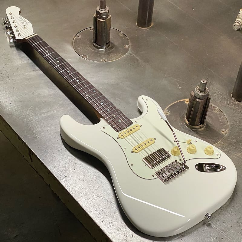 Gilmour Modern Vintage Special Edition 2022 Aged White | Reverb