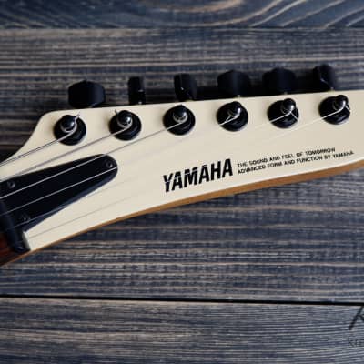 Yamaha MG-IIIR 1989-1992 White | Reverb Canada