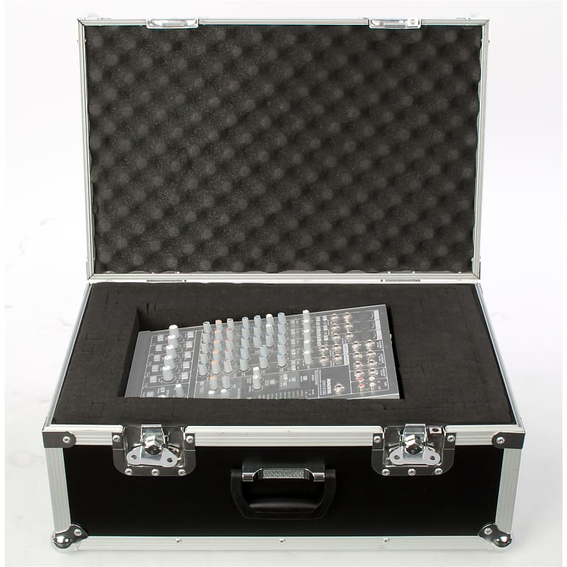 MUSIC STORE Universal Flight Case II (Black) - Hardware Case