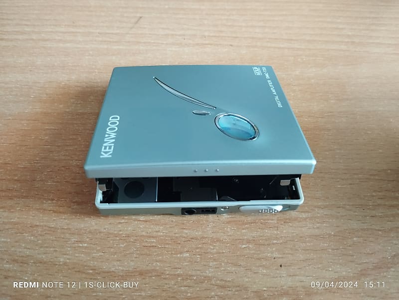 Kenwood DMC T33 2002 - Kenwood Walkman Portable mini disc