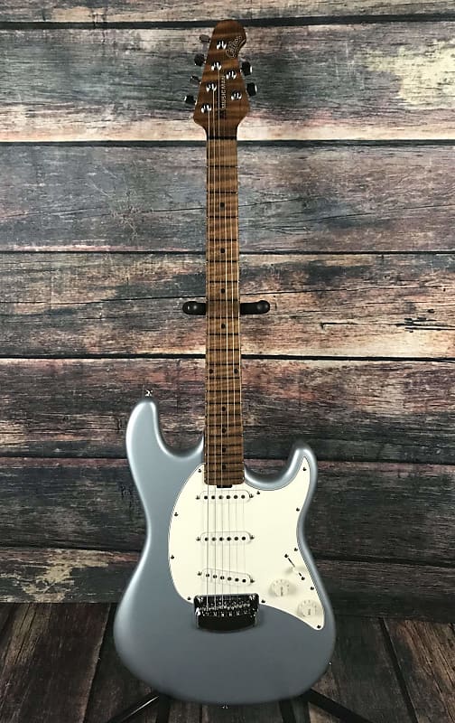 ギター Music Man Cutlass RS SSS Firemist Silver Ernie Ball Music Man Cutlass RS SSS- Firemist Silver | Reverb