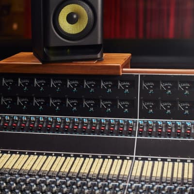 KRK Rokit 7 G5 Studio Monitor - 145W, DSP Versatility image 3
