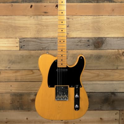 Fender American Vintage '52 Telecaster Butterscotch Blonde 2010 - 2017