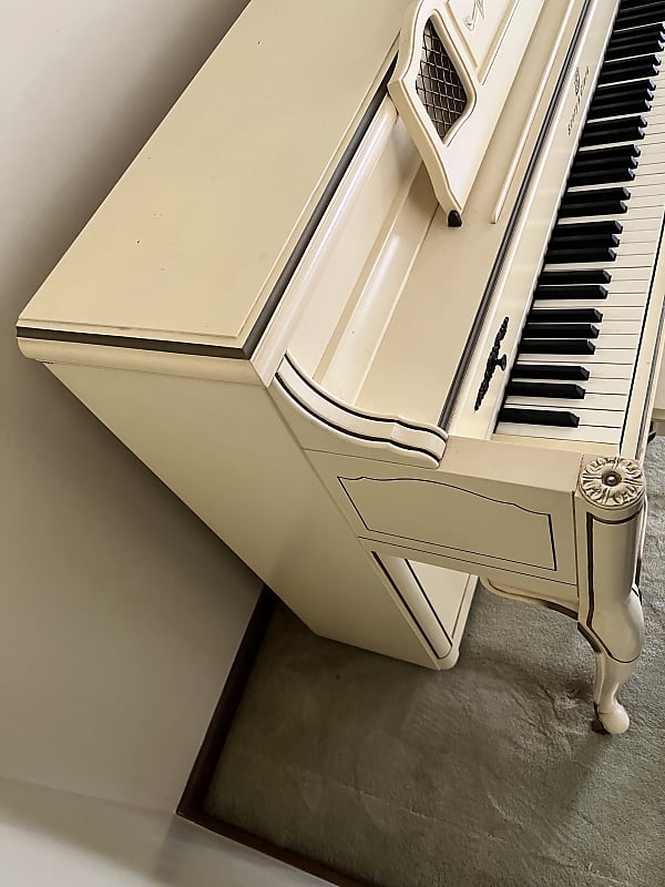 ストーリー&クラーク木製 ブラウン(アメリカ製) Amazon.com: Story & Clark Console Piano : Musical Instruments