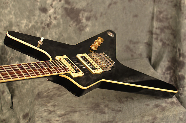 希少/激レア】DEAN ML BLACK GOLD エレキギター 希少/激レア】DEAN ML