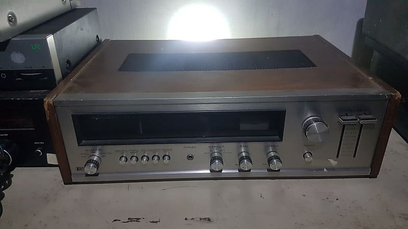 70&#039;s REALISTIC STA 82 RECEIVER  			