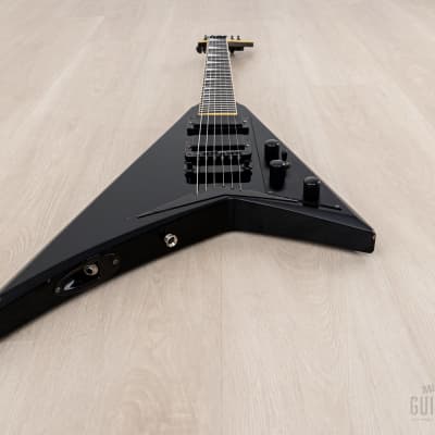 2006 Jackson Stars Randy Rhoads RR-J2BE Flying V Black w/ EMG