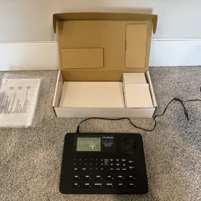 Alesis SR-16 Drum Machine 2010s - Black