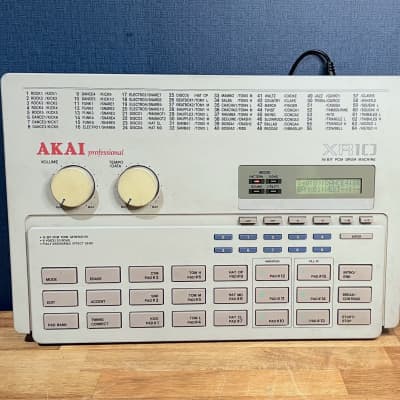 Akai XR10 Drum Machine 16bit PCM Powerful Sound