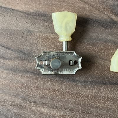 Kluson Deluxe Tuner Set Keystone Button No Line Single Ring Vintage 1952-1956 - Nickel image 6