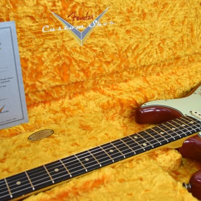 2018 Fender Custom Shop 1961 Stratocaster Relic in Cimarron Red image 5