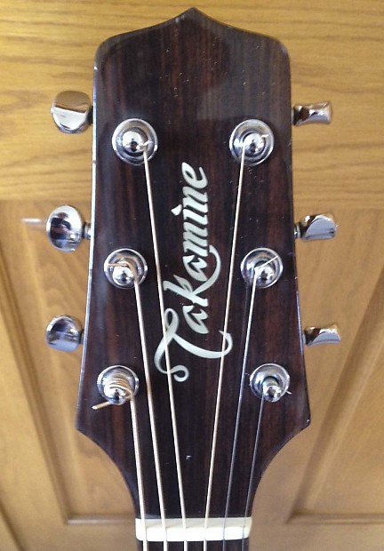 Takamine PT-106 Electric/Acoustic Guitar made in Japan with Hard