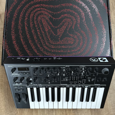 Novation AFX Station 25-Key Monophonic Synthesizer 2020 - Present - Black