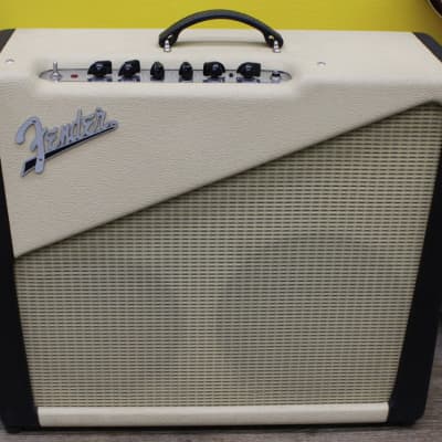 Fender Two Tone Amp Custom Shop 15-Watt 1x12