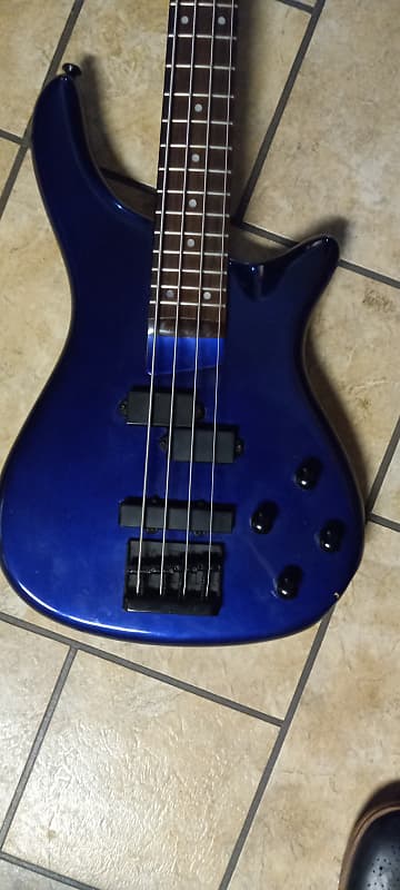 Rogue LX200B-MBL Series III 4-String Bass Metallic Blue | Reverb