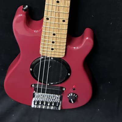 Unbranded Mini Strat Roadie Travel Guitar w Integrated speaker - Red image 7
