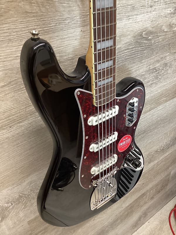 Review : Squier Bass VI — That Guitar Lover