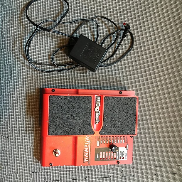 DigiTech Whammy 4 + Power Supply Reverb