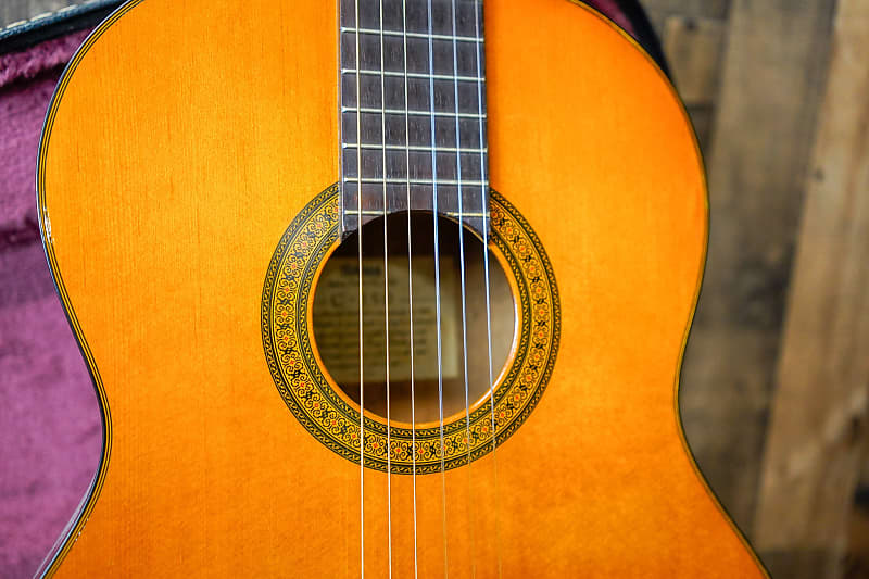 1970s Yamaha C-300 Nippon Gakki-made Classical Guitar with