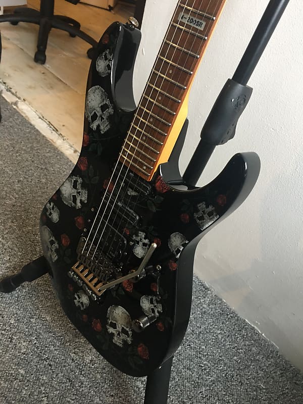 ESP LTD スカルローズ　M-200SR エレキギター ESP LTD スカルローズ M-200SR エレキギター Esp Ltd Skull Rose
