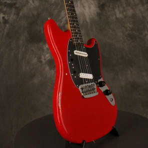 Fender Musicmaster II refinished string-thru modification 1966 Red image 10