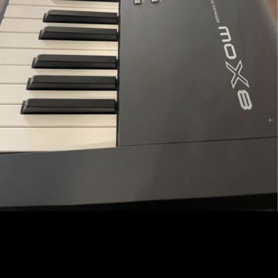 Yamaha MOX8 Production Synthesizer 2013 - Present - Gray/with Gator GTSA-KEY88 TSA Series Keyboard Case image 3