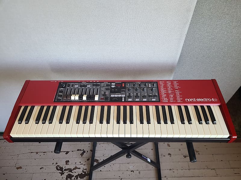 Nord Electro 4D SW61 Semi-Weighted 61-Key Digital Piano