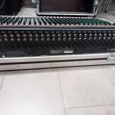 YAMAHA MGP32X Mixer 32 Canali con Case Rigido image 4