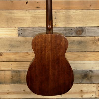 Martin 00-15M Left-Handed Acoustic Guitar w/ Case image 5