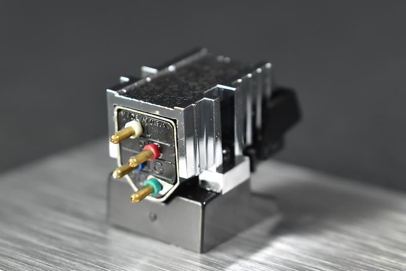 Shure V15 type III Cartridge w/Super-Track 