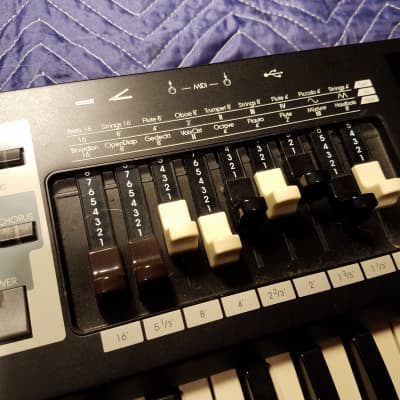 Hammond XK-1C 61-Key Portable Organ with Drawbars, MONO Gigbag Included! image 3