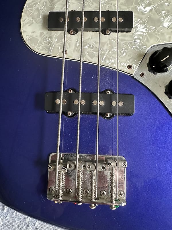 Fender Standard Jazz Bass with Rosewood Fretboard 1998