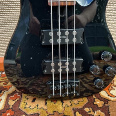 Yamaha RBX374 4-String Active Black Electric Bass Guitar image 4