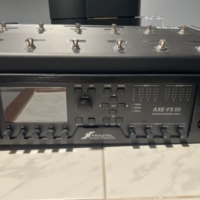 FC-12 Mark II Foot Controller - Fractal Audio Systems