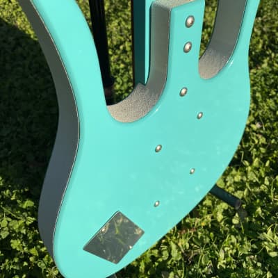 Jerry Jones Longhorn Bass6 bassVi 90’s  - Turquoise image 4