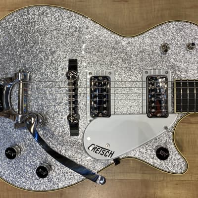 Gretsch G6129T-59 Vintage Select ’59 Silver Jet with Bigsby TV Jones Silver Sparkle image 4