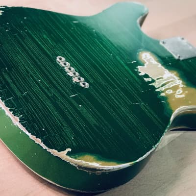 S71 Custom Shop CANDY GREEN OVER GOLD TOP SUPER HEAVY-RELIC « T », Handwound Pickups. image 2