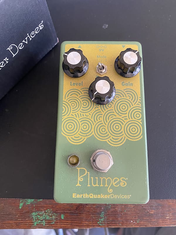 EarthQuaker Devices Plumes Small Signal Shredder Overdrive