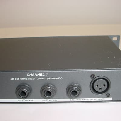 Wharfedale Pro WPG-202 Two Channel Stereo / Mono Crossover image 9
