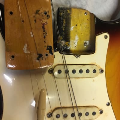 Fender Stratocaster Lefty 1965 Sunburst All original Rare ! image 12