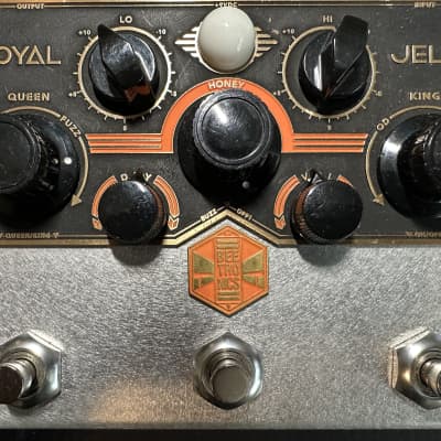 Beetronics Royal Jelly Overdrive / Fuzz | Reverb