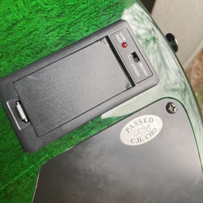 Parker Pm 24 emerald Green Flame Top hornet single cut piezo electric guitar  - Emerald Green Flame image 10