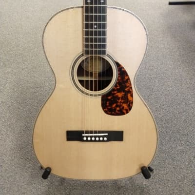 New Larrivee 00-40R OO-40R Acoustic Guitar Natural, Rosewood Back and Sides with Hardshell Case for sale