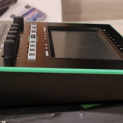 Roland AIRA TB-3 Touch Bassline Synthesizer | Reverb