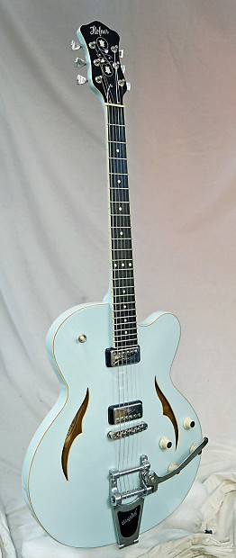 Hofner German Made HVS CLBLO Verythin Single Cutaway Electric Reverb