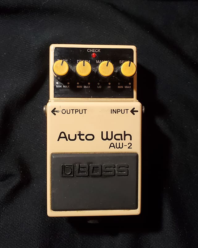 Boss AW-2 Auto Wah