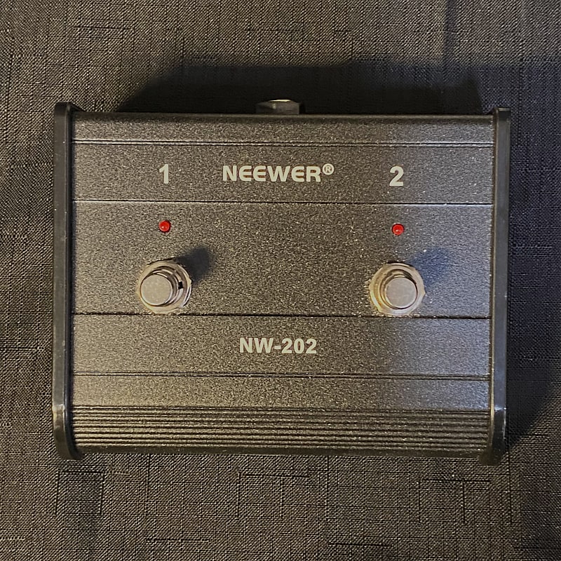 Used Neewer NW-202 Two Button Footswitch 081521