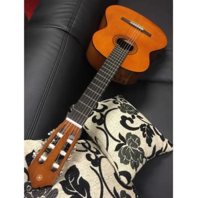 YAMAHA C40 II Konzert-Gitarre 4/4 natur for sale