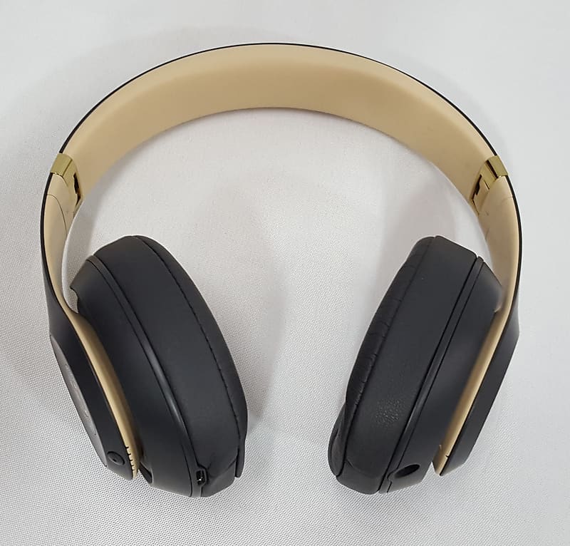 Beats Studio3 Wireless Noise Cancelling Over-Ear Headphones